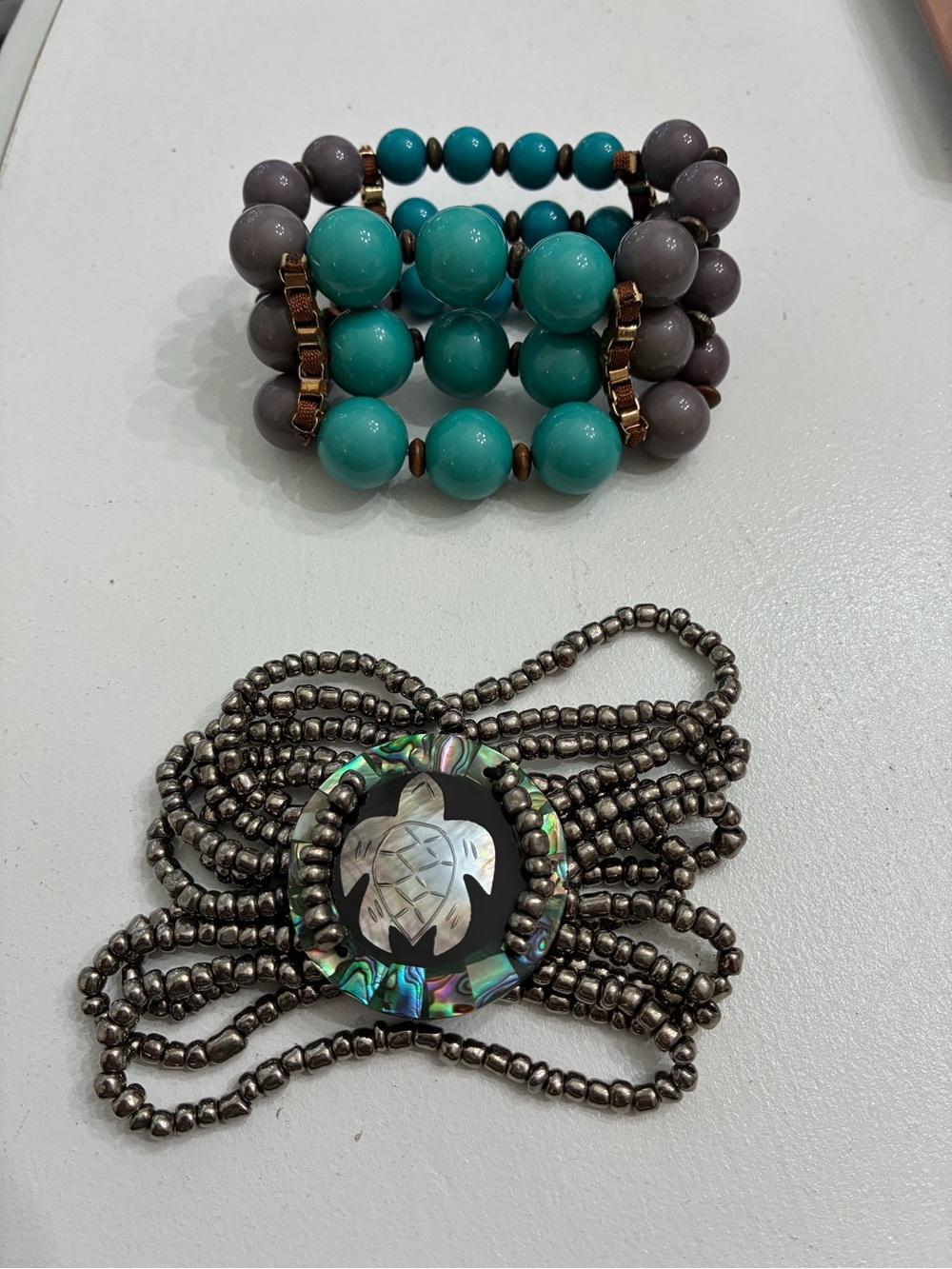 Turtle Abalone Shell and Chunky Beaded Bracelet Set